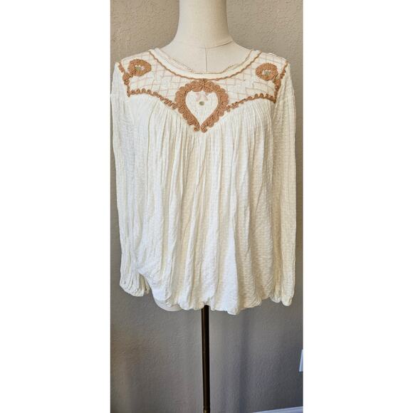 Free People Begonia Ivory Sand Embroidered Boho Peasant‎ Top Womens Size S - Picture 2 of 7